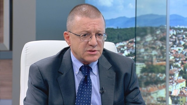 Бойко Ноев: Вървим към промяна, премиерът е срам за България